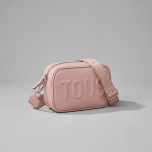 pink handbag product photograph 20261015061056